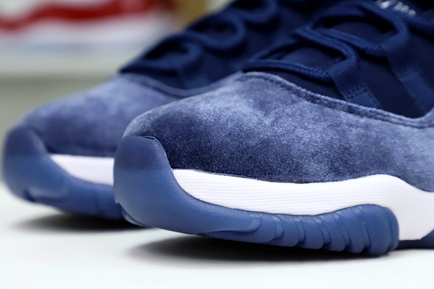 NAVY AIR MIDNIGHT 11 RETRO JORDAN 1022